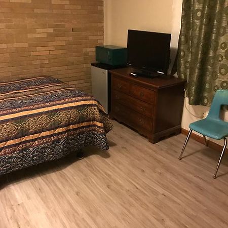 Lakeview Motel Two Rivers Zewnętrze zdjęcie